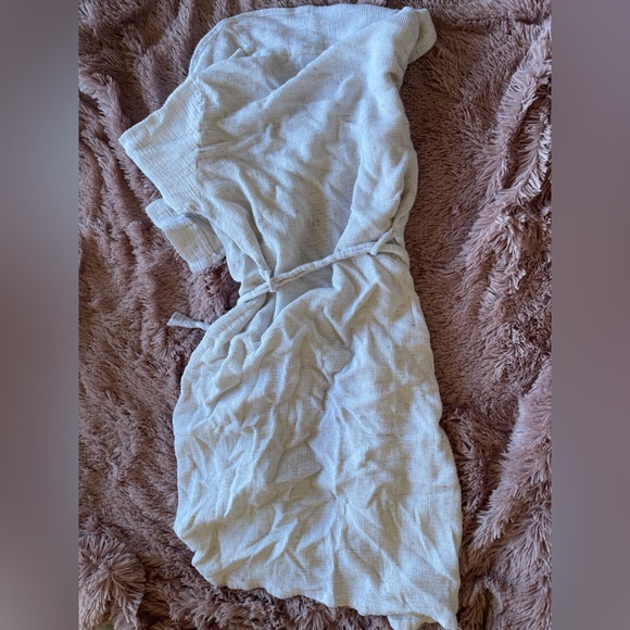 Parachute Robe - Picture 5 of 7